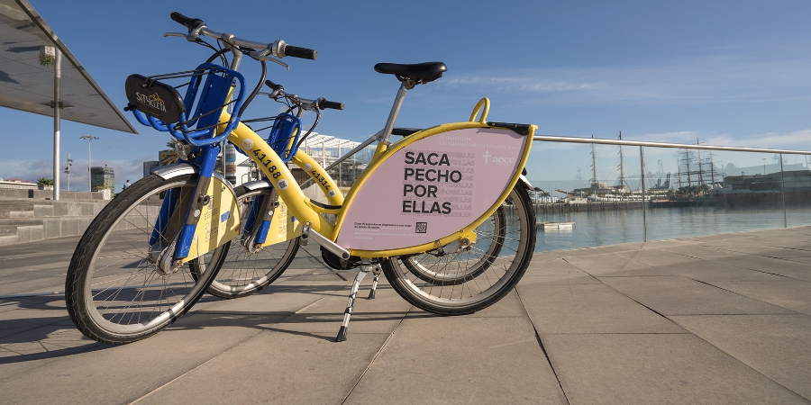 Sítycleta 'saca pecho' contra el cáncer de mama y vuelve a vestirse de rosa