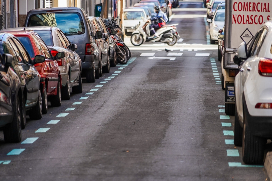 La sensorización de las plazas de aparcamiento regulado llega a Alcaravaneras