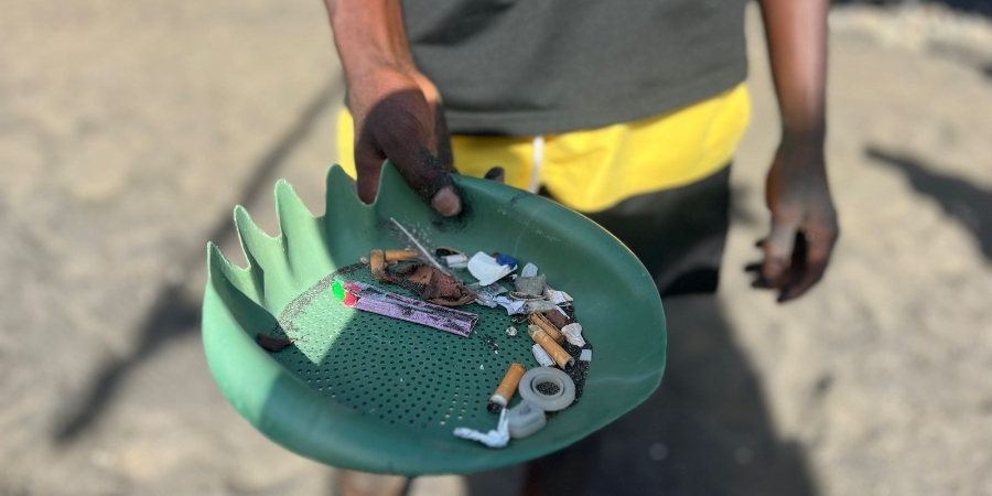 Las Canteras, escenario de solidaridad y concienciación medioambiental