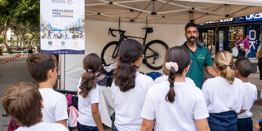 Las Palmas de Gran Canaria impulsa una movilidad más inclusiva y accesible para todas las personas con actividades infantiles de concienciación