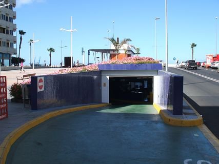 El aparcamiento de Carvajal, más cerca de la gestión directa municipal
