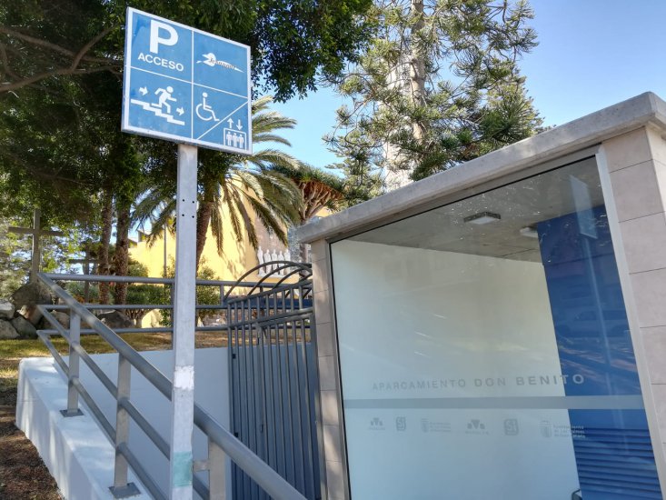 El aparcamiento Don Benito estrena nueva imagen tras su rehabilitación
