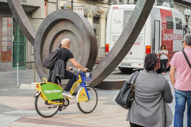RUTA CICLISTA: Las Palmas de Gran Canaria, un museo al aire libre