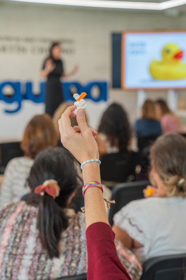 Más de 21.000 personas se beneficiaron en 2023 de las ayudas sociales de Sagulpa, que destinó más de 90.000 euros a 35 proyectos